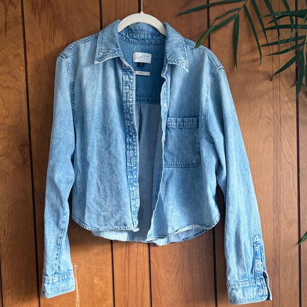 Universal Thread Classic Blue Jean Jacket